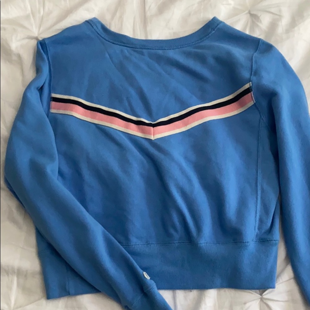 Crew neck